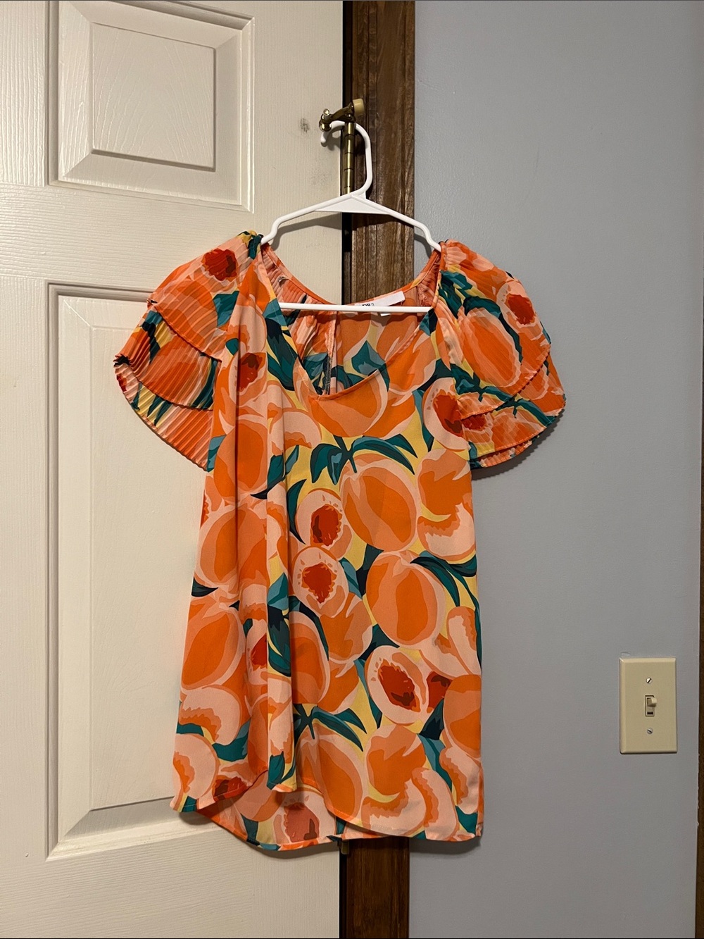 DR2 Orange Teal Floral V-Neck Short Sleeve Top